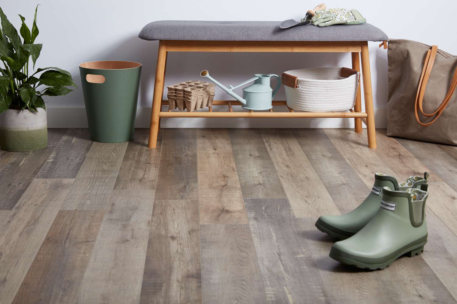 DIY Tips for Installing Laminate Flooring: Transform Your Space with Confidence